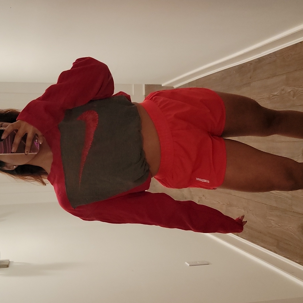 Nike Logo Crop Sweater